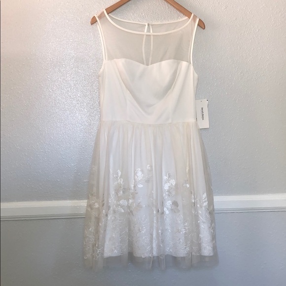 David's Bridal Dresses & Skirts - David’s Bridal size 10 NWT